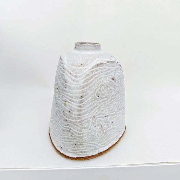 cloud vase